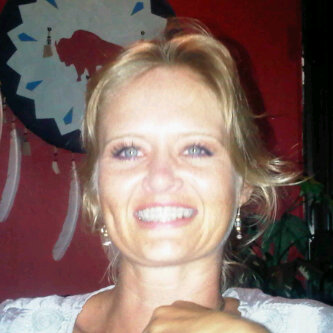 picture of Leoni whith whom you will correspond